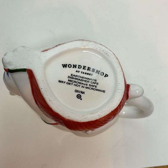 Wondershop White Ceramic Cat Coffee mug playing with yarn small 15oz - Picture 6 of 6